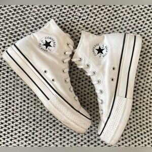 Converse Chuck Taylor All Star Lift High Top White Womens size 8